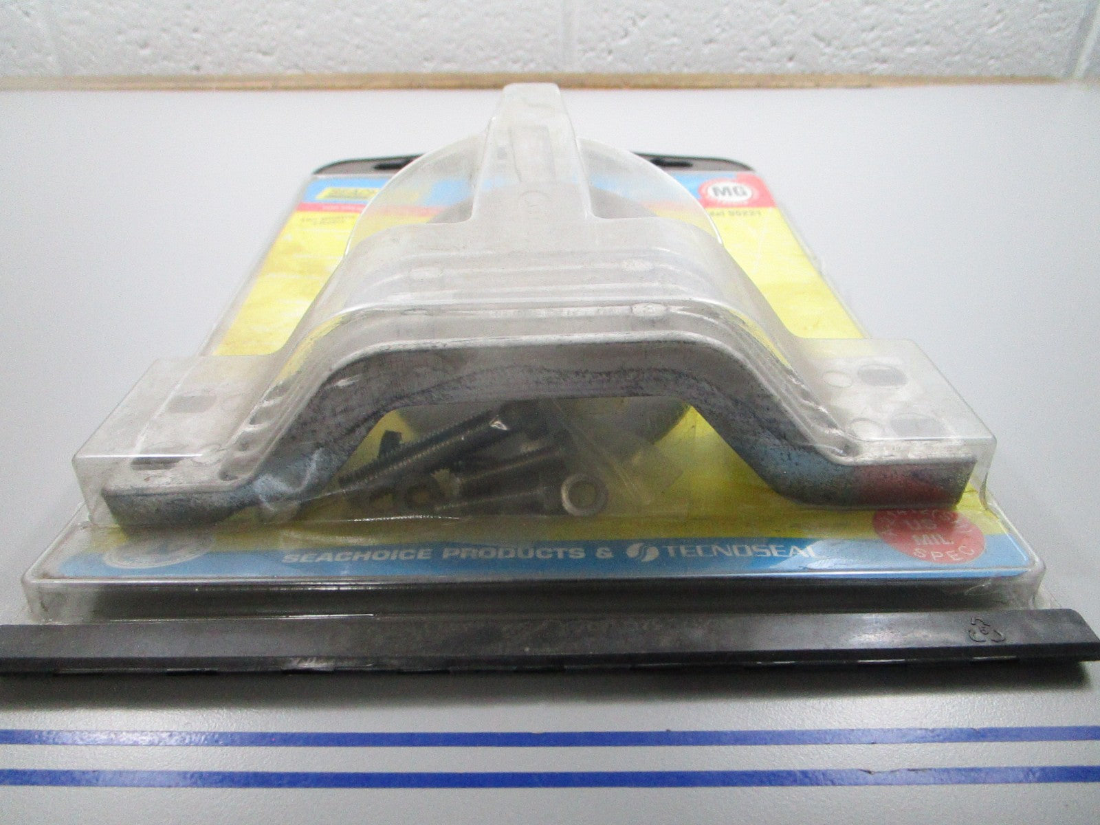 NEW Seachoice Yamaha Model 95221 Magnesium Anode Kit 150-200hp 0720
