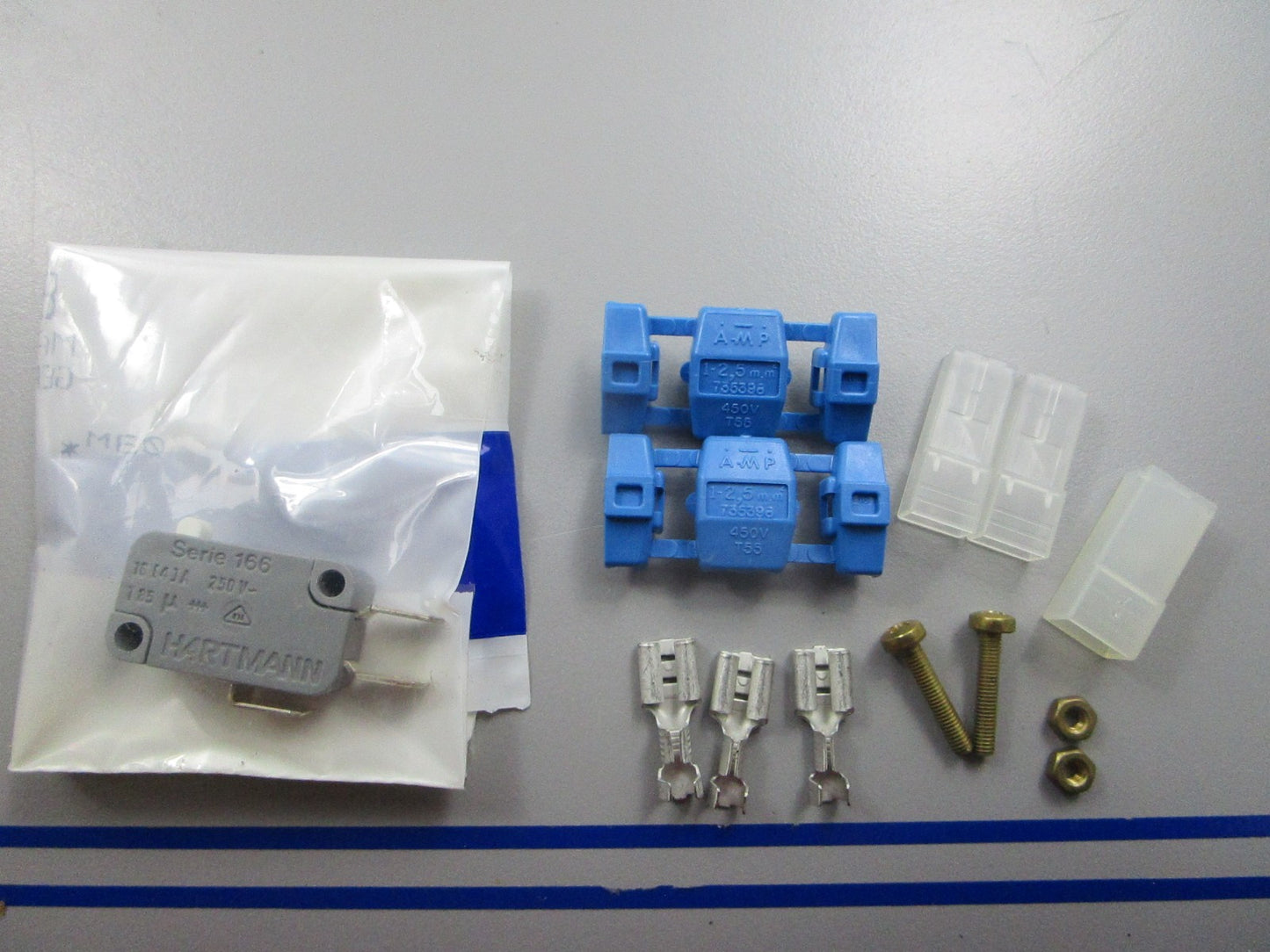 *NEW OEM* 0810 Volvo Penta Neutral Switch Kit 855352