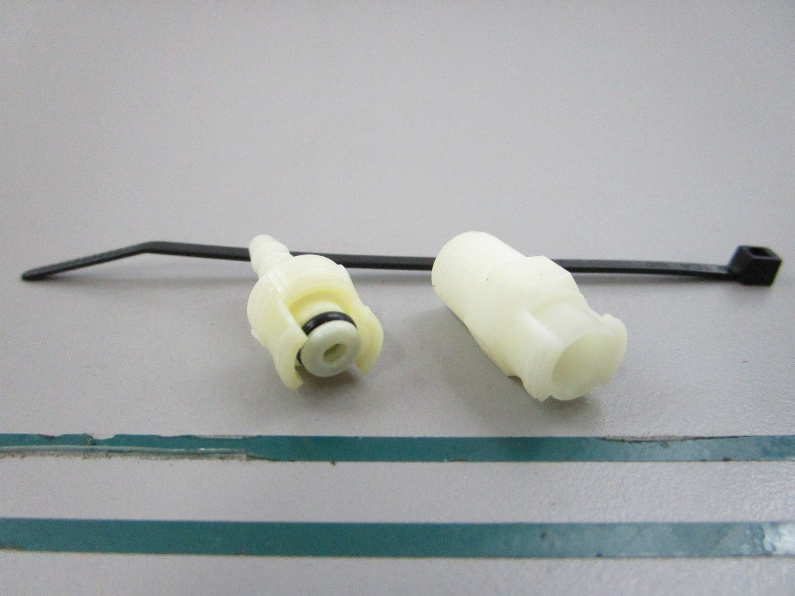 NEW OEM 22-815956A1 Mercury Quicksilver Coupling Kit 0810