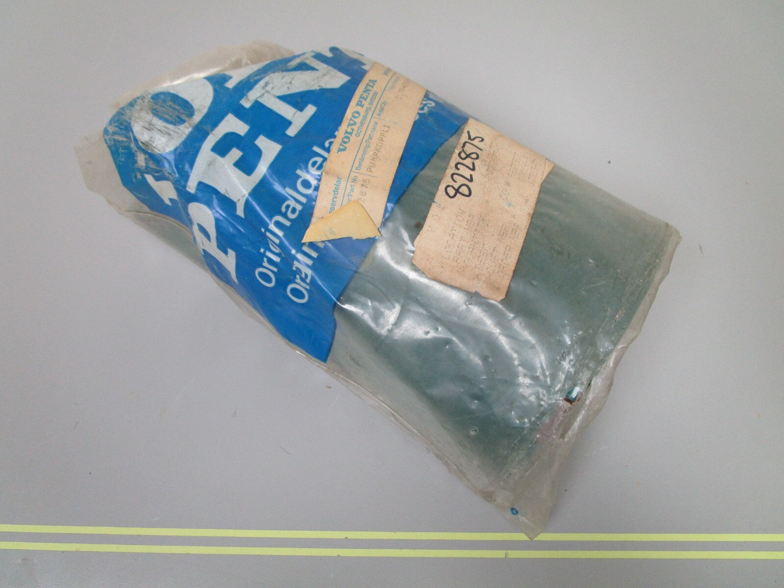 *NEW OEM* 0720 Volvo Penta MD TMD TD TID D 100 Pump Cooling Guard 822875