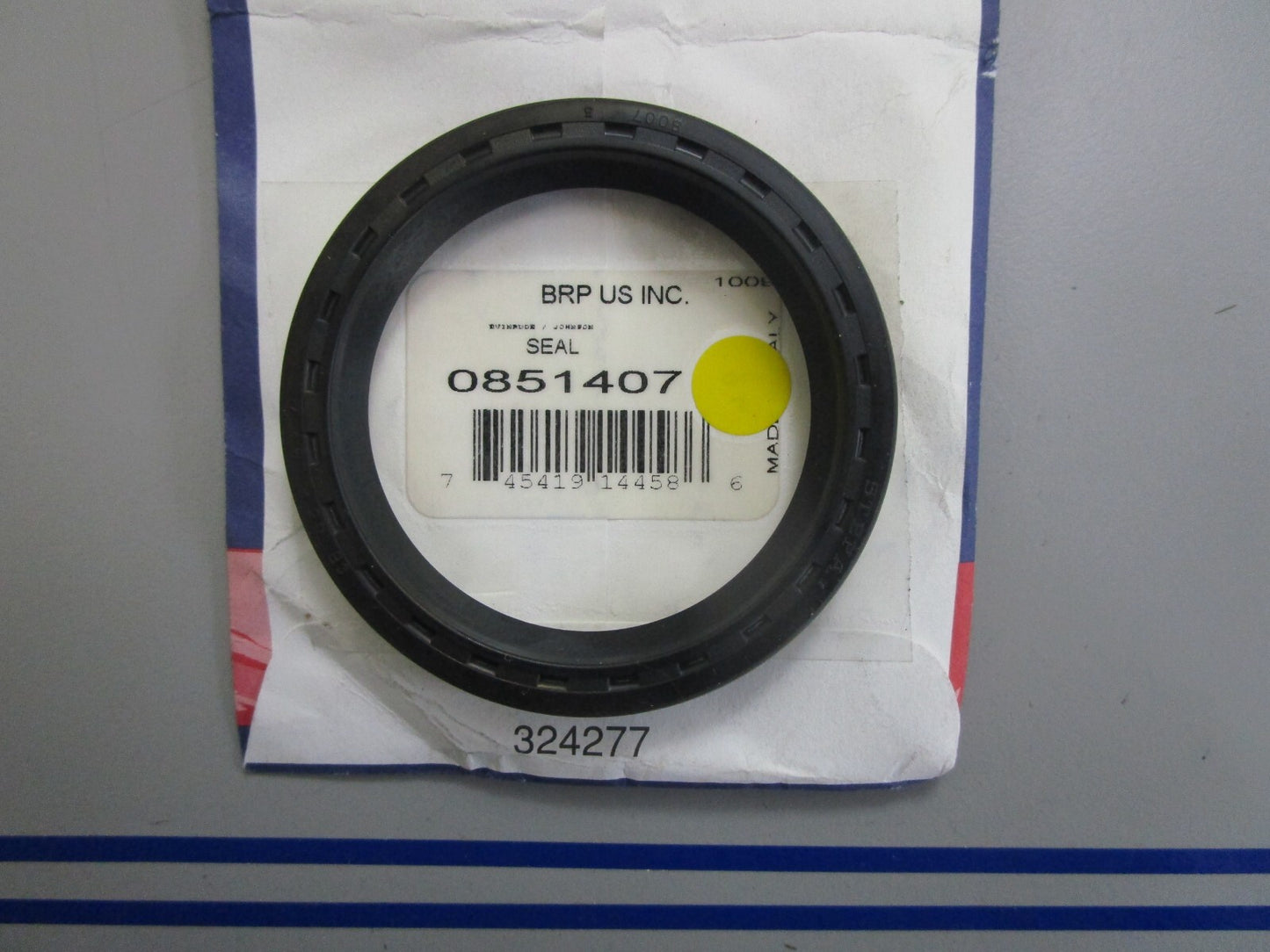 *NEW OEM* 0820 OMC Johnson Evinrude Sealing Ring 851407 0851407