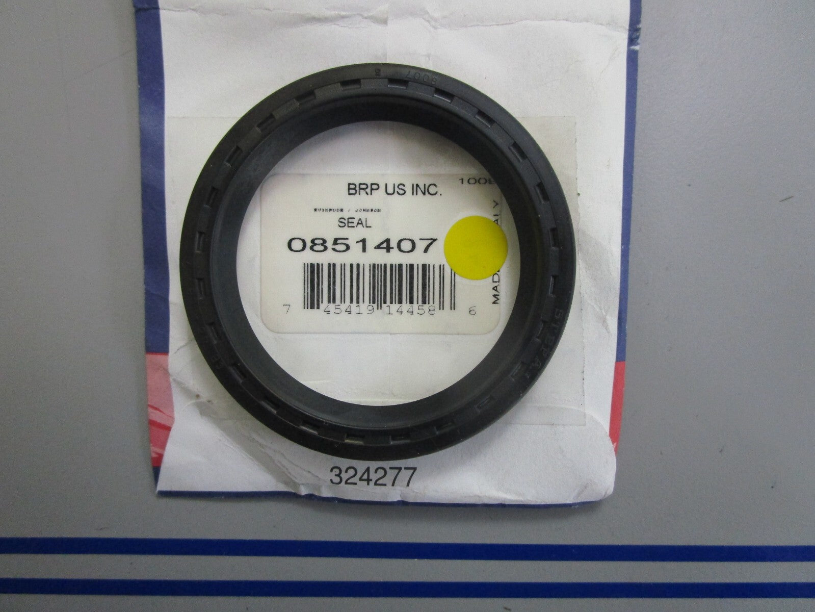 *NEW OEM* 0820 OMC Johnson Evinrude Sealing Ring 851407 0851407