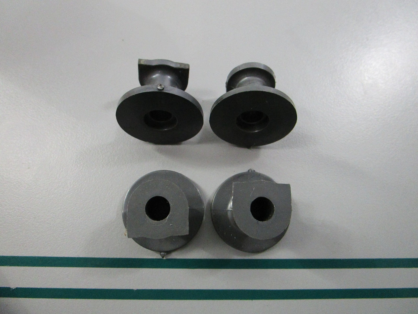 NEW OEM (LOT OF 4) 30588A Tecumseh Governor Spool 0810