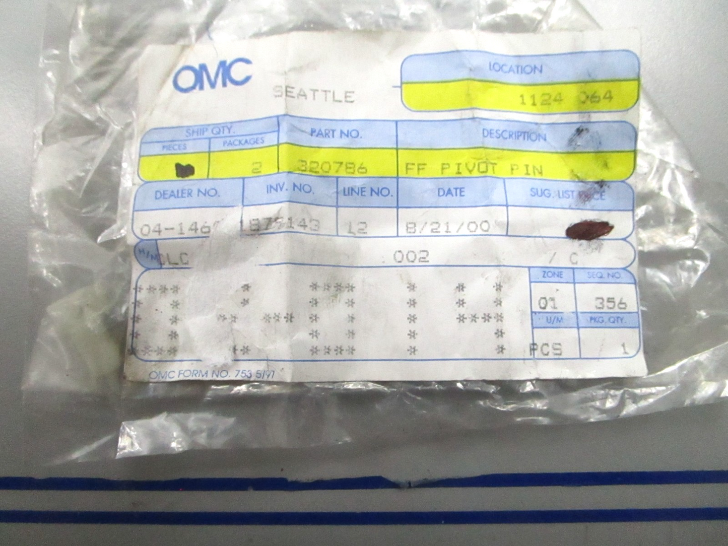 *NEW OEM* 0810 OMC Johnson Evinrude FF Pivot Pin 320786 0320786