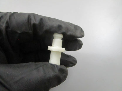 *NEW OEM* 0810 OMC Johnson Evinrude Nipple 335234 0335234
