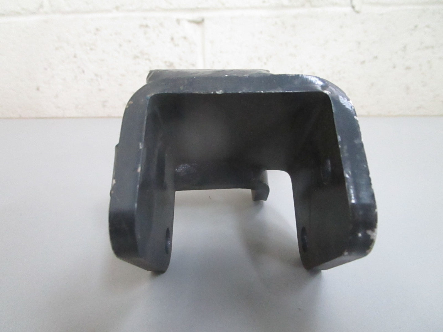 *NEW OEM* 0820 Bobcat Bracket 6803397
