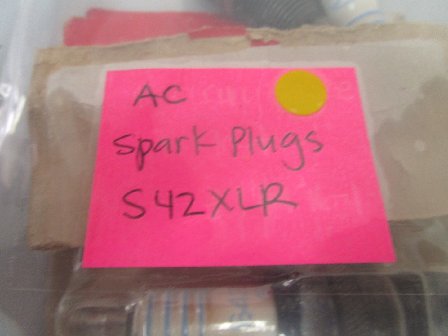 *NEW* (LOF OF 2) 0810 AC Spark Plugs S42xLR