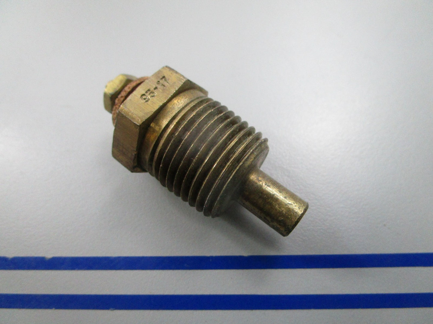 NEW OEM 171960 0171960 OMC Johnson Evinrude Temperature Sending Unit 0810