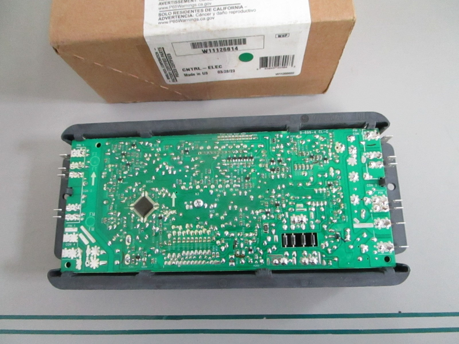 Whirlpool NEW OEM Gas Range Control Board W11126814 NOS Black Factory Part 0820