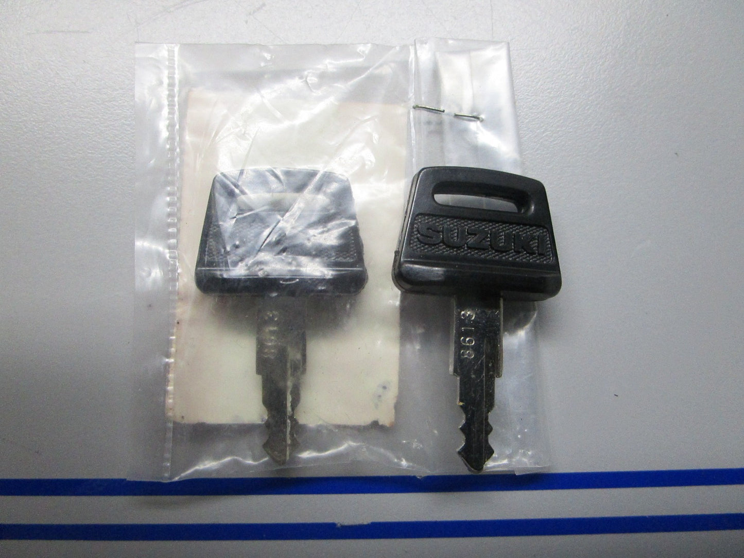 *NEW OEM* (LOT OF 2) 0810 Suzuki (8613) Ignition Key 37141-93350