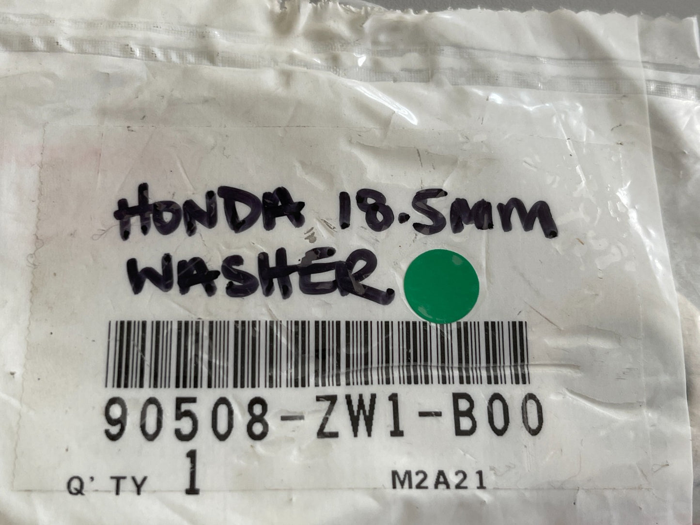 NEW OEM 90508-ZW1-B00 Honda 18.5mm Washer 0810
