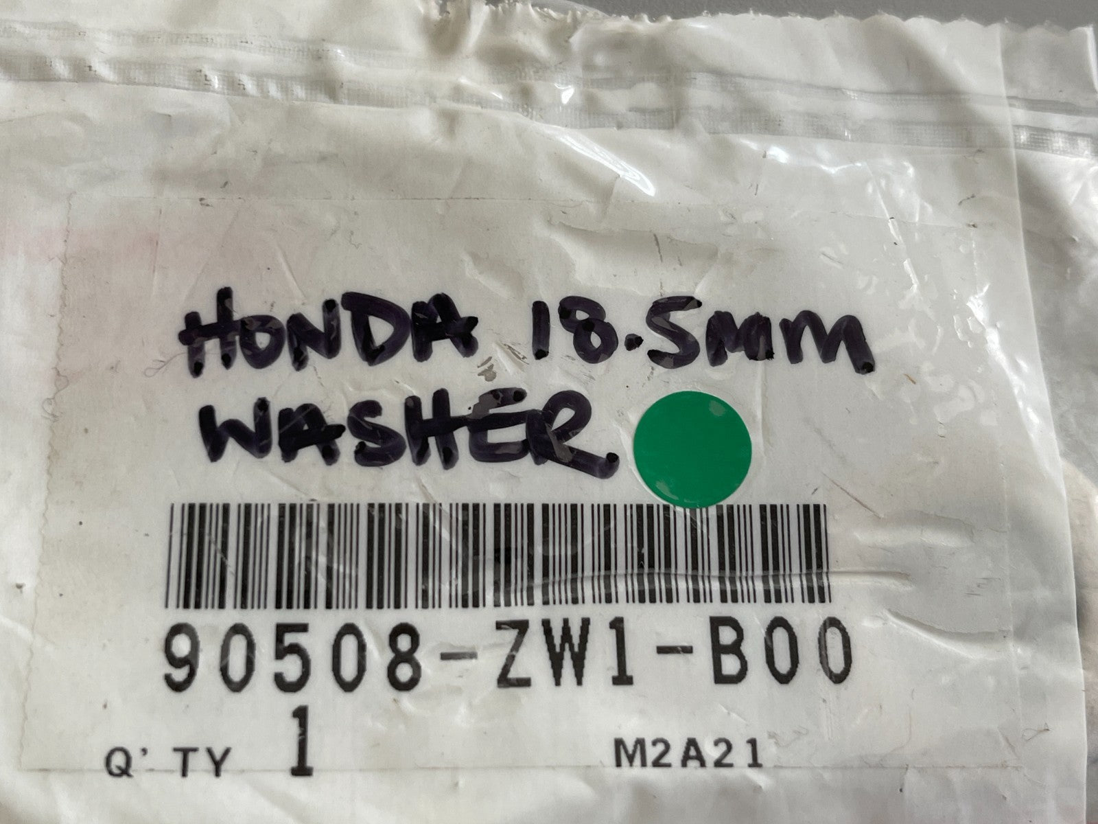 NEW OEM 90508-ZW1-B00 Honda 18.5mm Washer 0810
