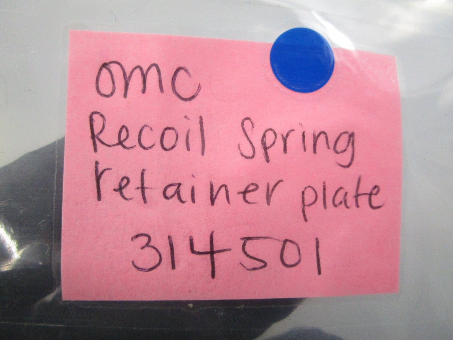 NEW OEM (LOT OF 2) 314501 OMC Johnson Evinrude Recoil Spring Retainer Plate 0810