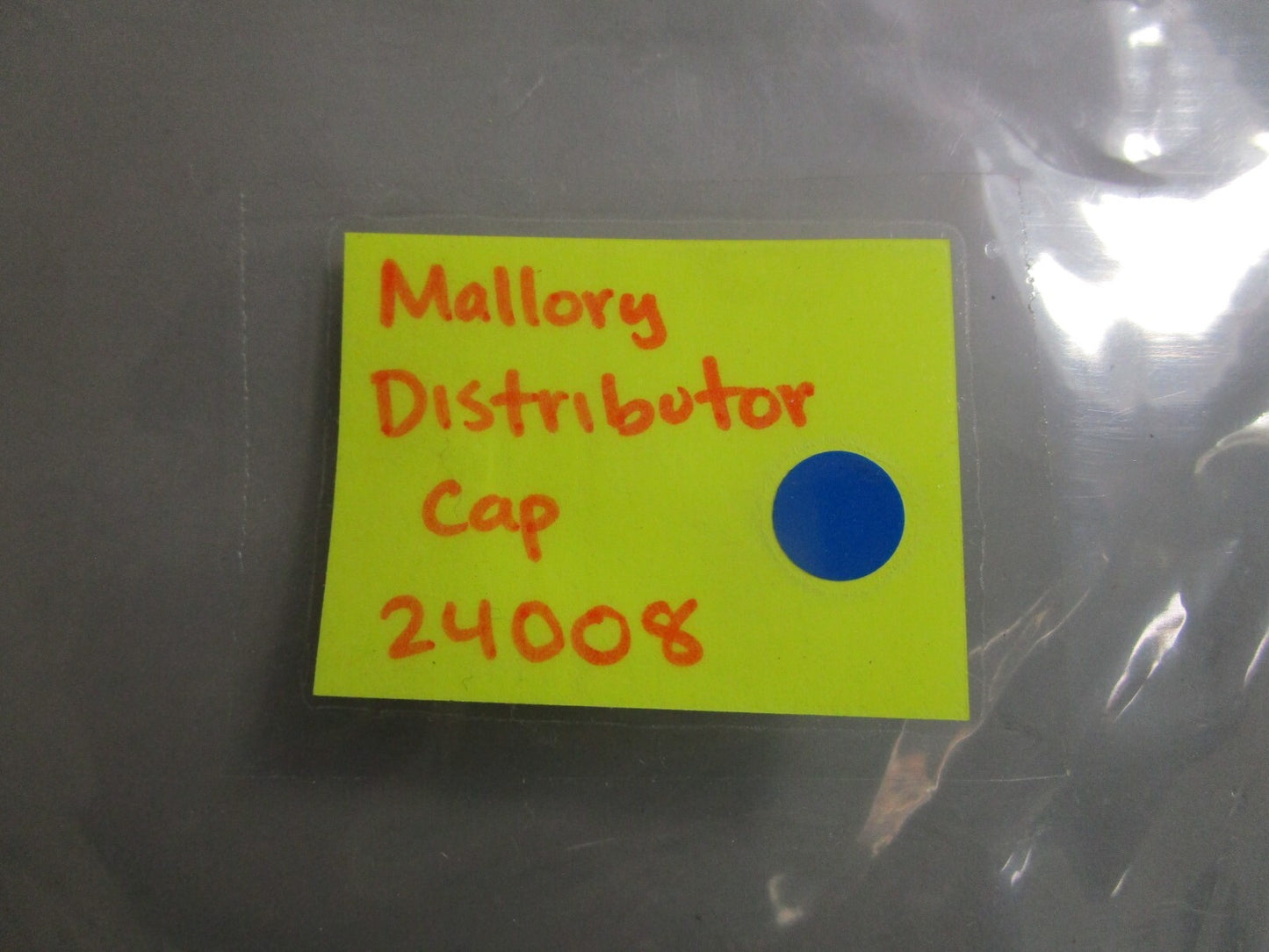 *NEW* 0810 Mallory Distributor Cap 24008