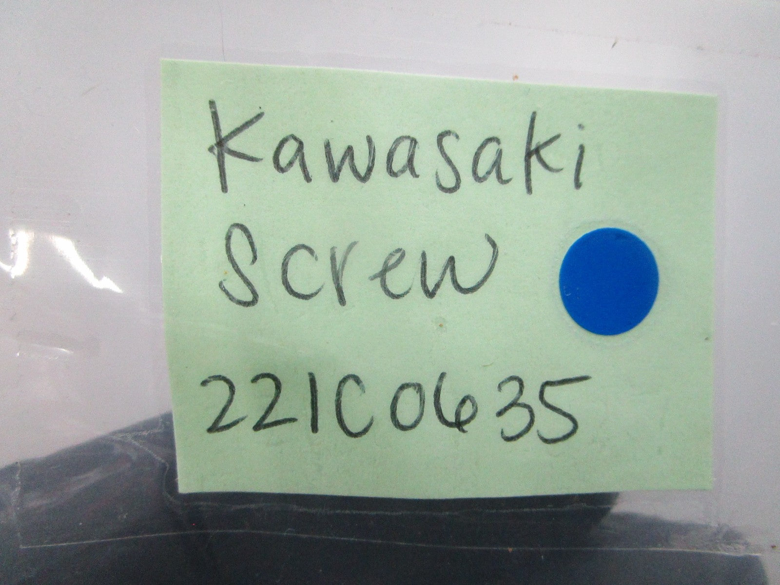 NEW OEM (LOT OF 2) Kawasaki 221C0635 Screw 0810