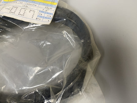 NEW OEM 3852850 Johnson Evinrude Transom Seal 0670