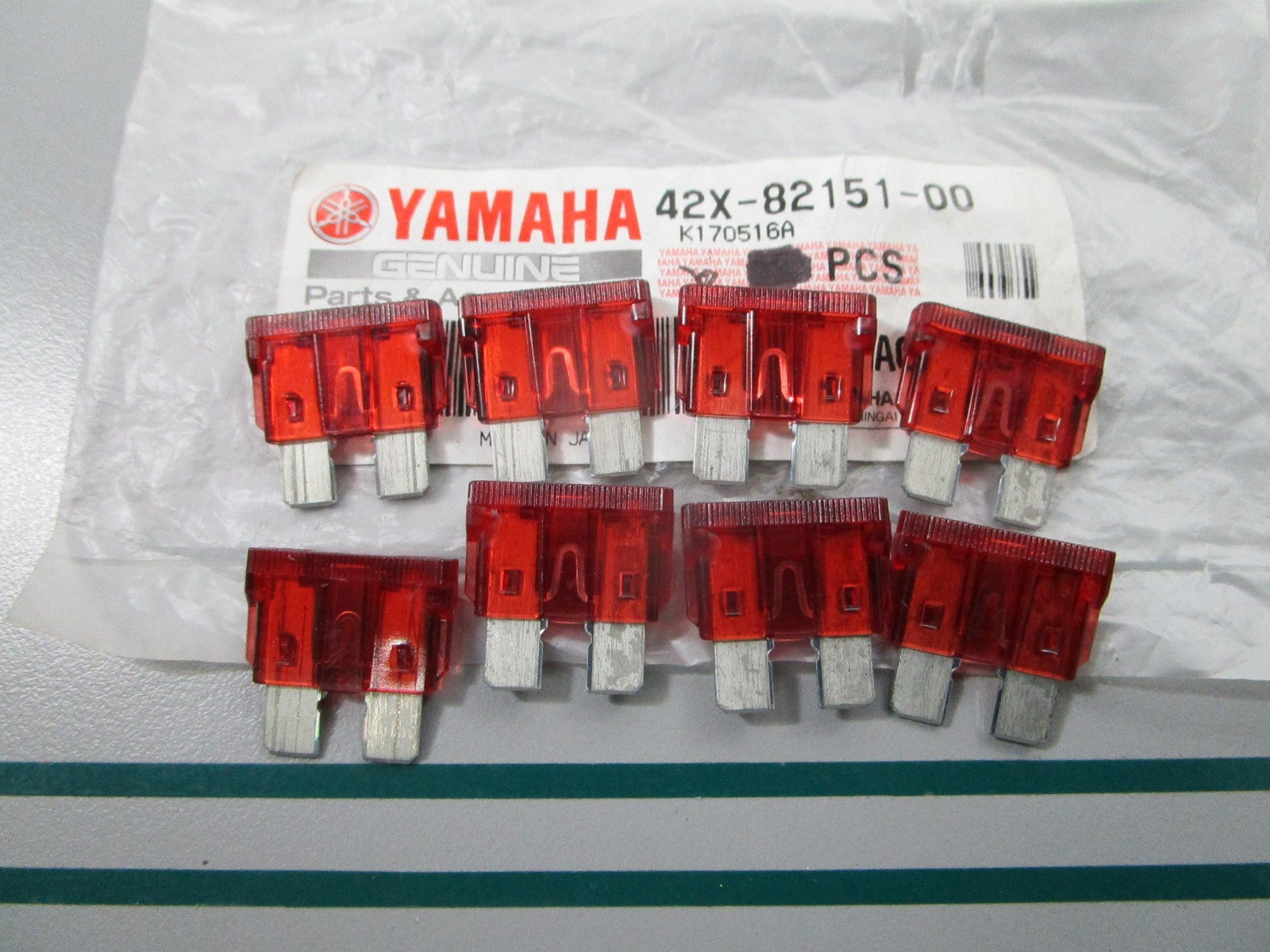 NEW OEM (LOT OF 8) 5Y1-14384-00-00 Yamaha 10AMP Fuse 0810
