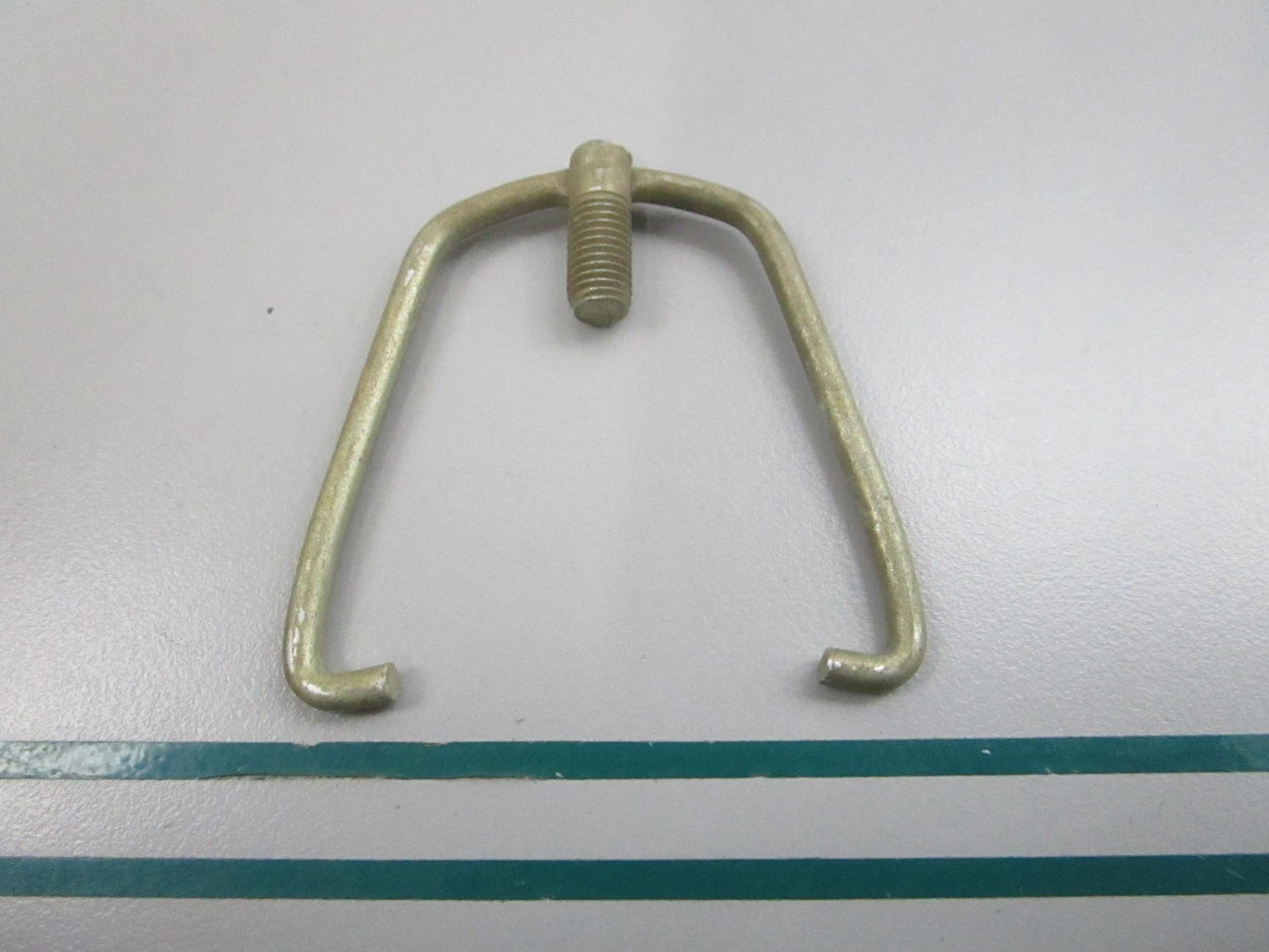 NEW OEM 376327 0376327 OMC Johnson Evinrude Fuel Bowl Clamp 0810