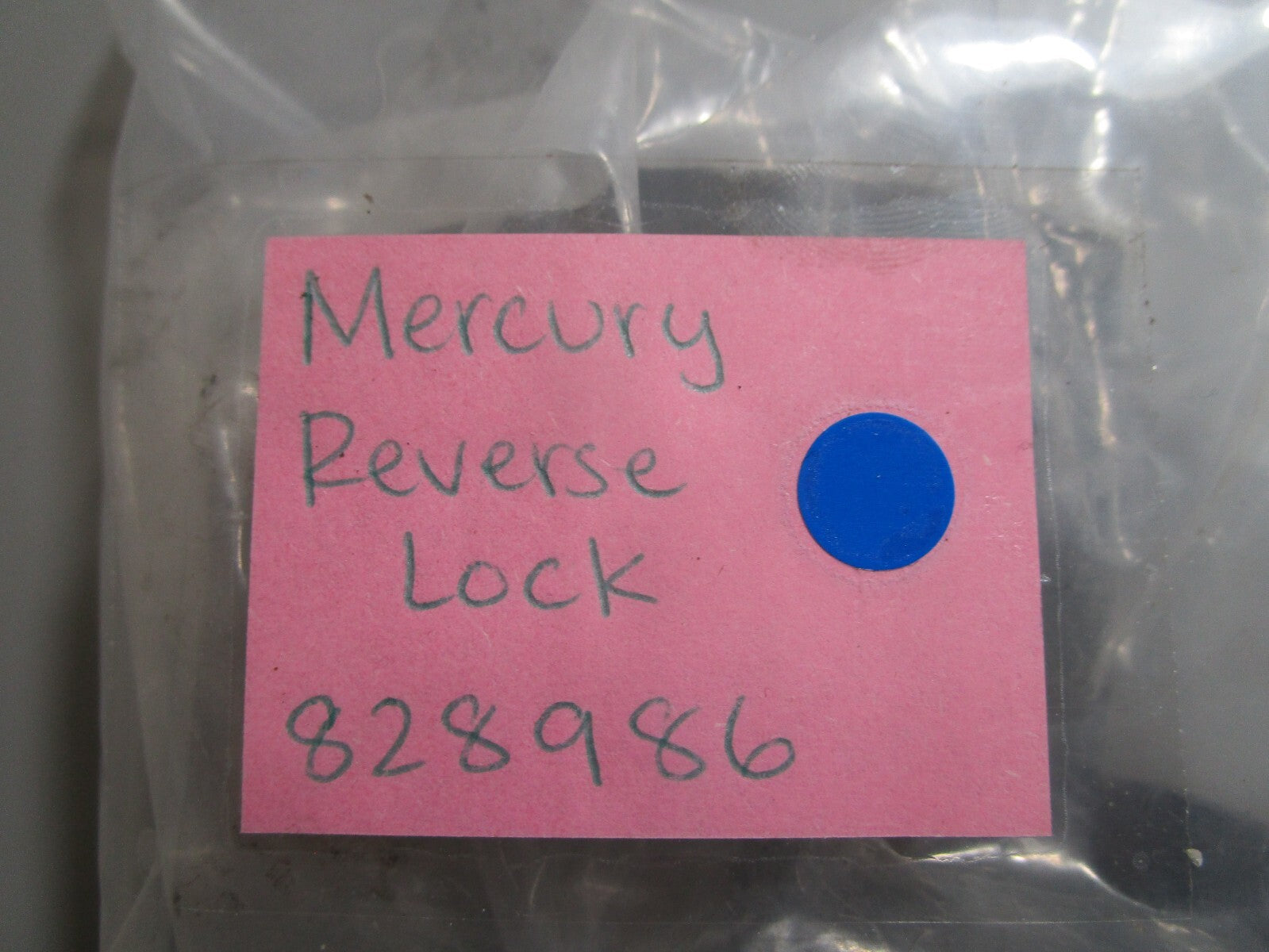 *NEW OEM* 0810 Mercury Quicksilver Reverse Lock 828986
