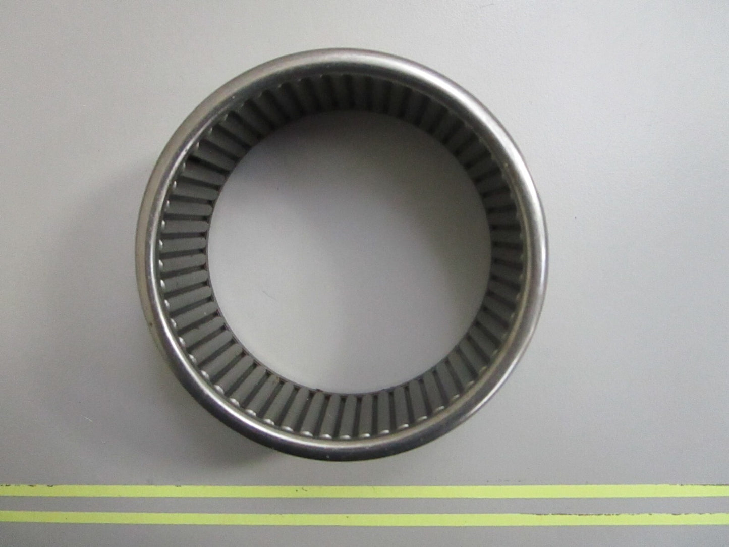 *NEW OEM* 0820 Mercury Quicksilver Bearing 31-805079T