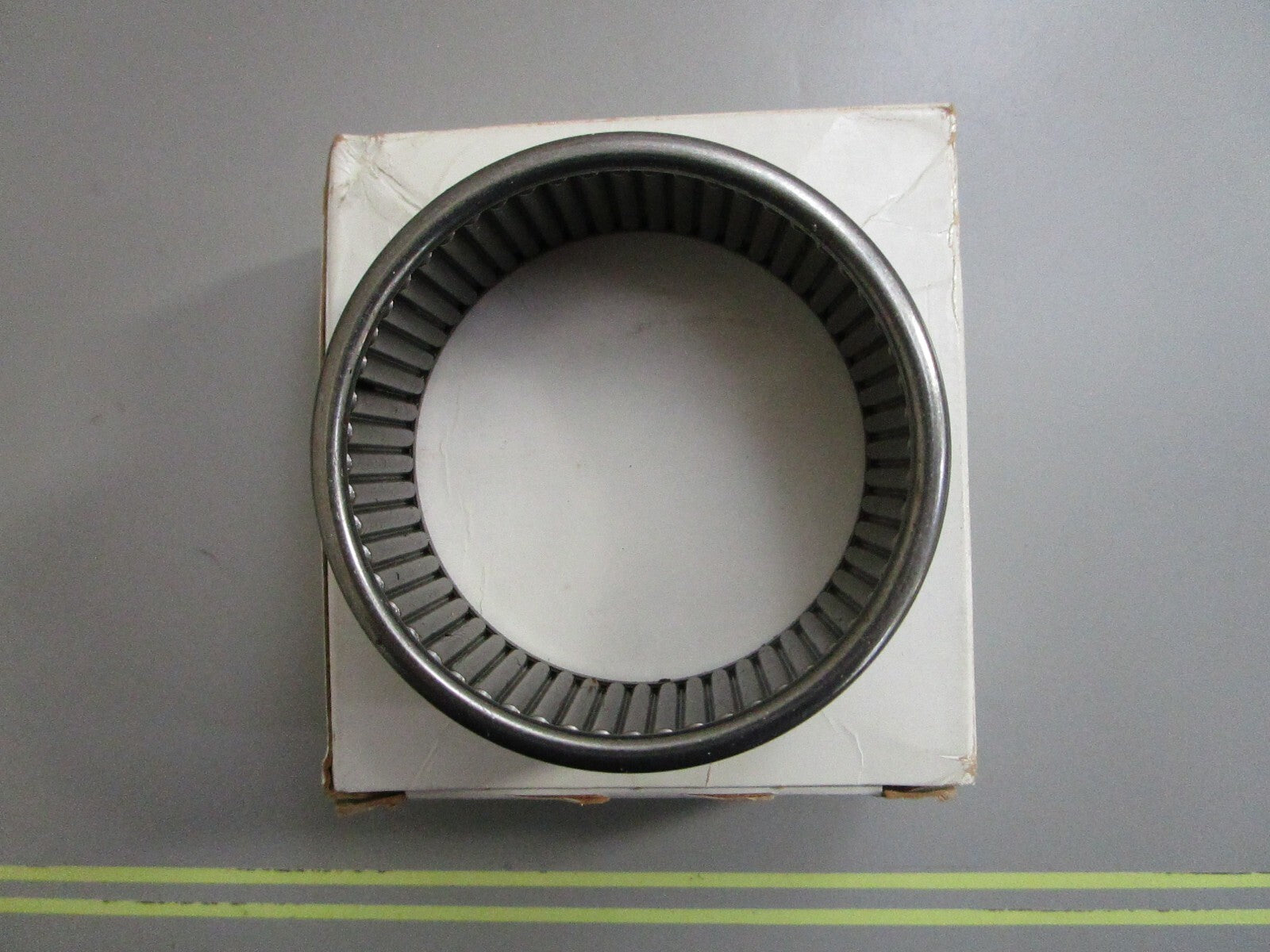 *NEW OEM* 0820 Mercury Quicksilver Bearing 31-805079T