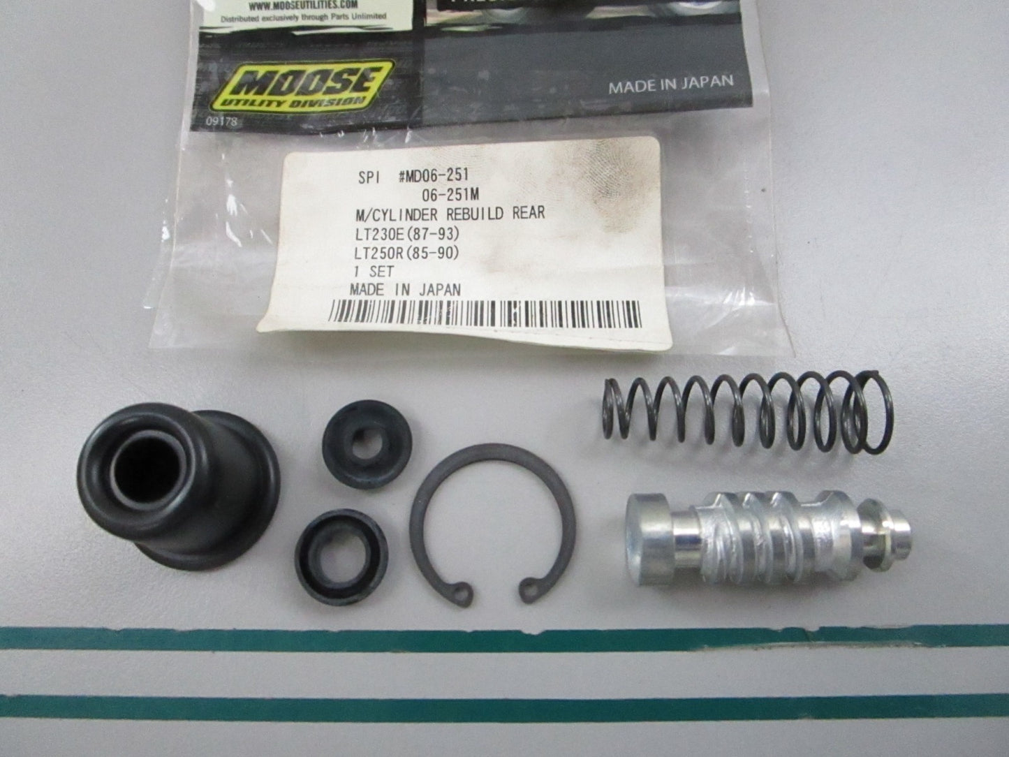 NEW OEM MD06-251 Moose Master Cylinder Rebuild Kit 0810