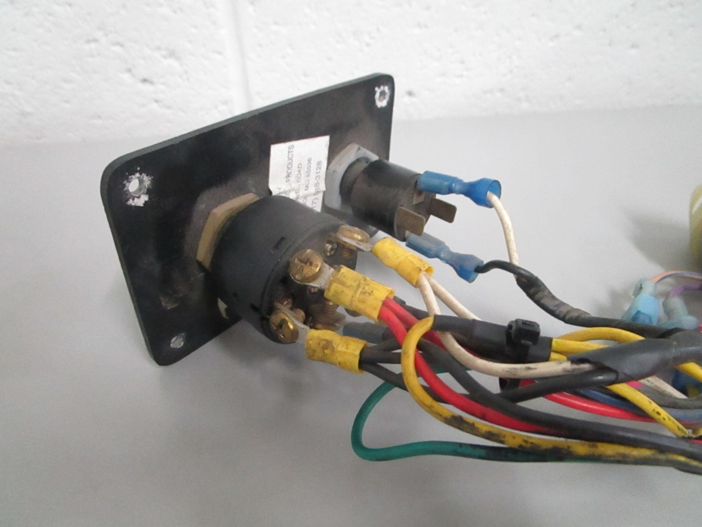 NEW OEM Skeeter Yamaha Ignition Switch 0820