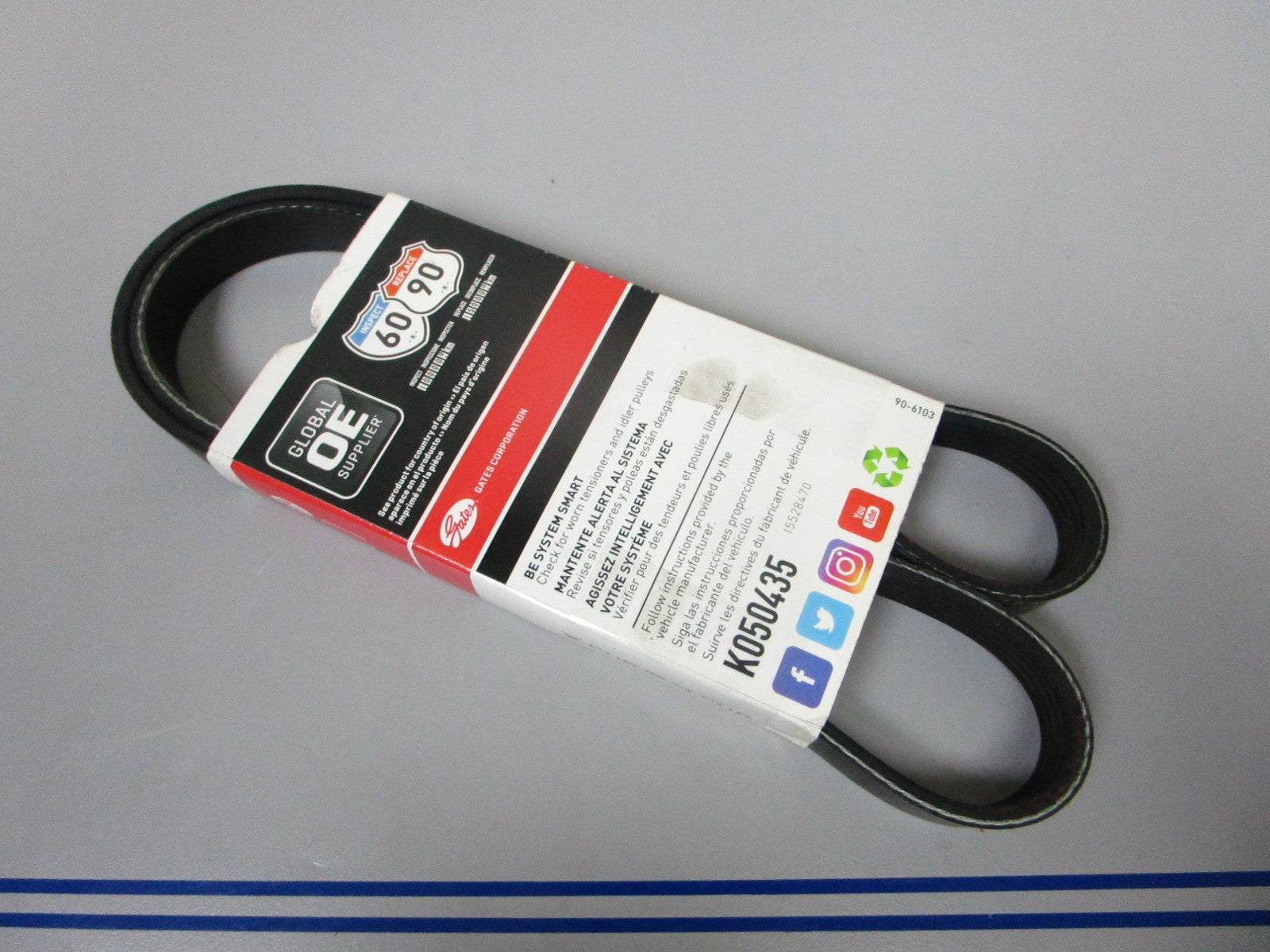 NEW K050435 Gates Micro-V 21/32" x 44 ⅛" Serpentine Belt 0720