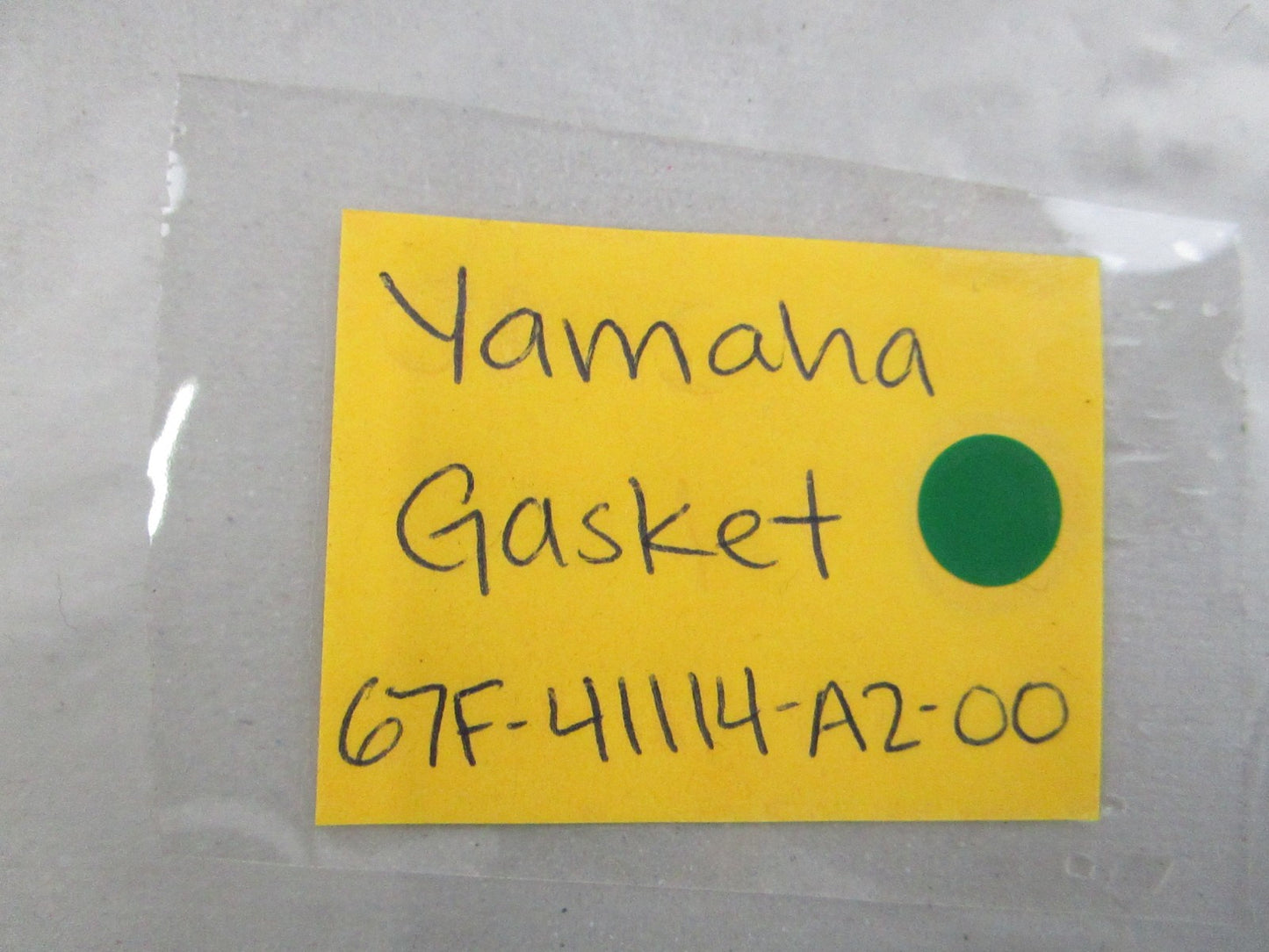NEW OEM 67F-41114-A2-00 Yamaha Gasket 0810