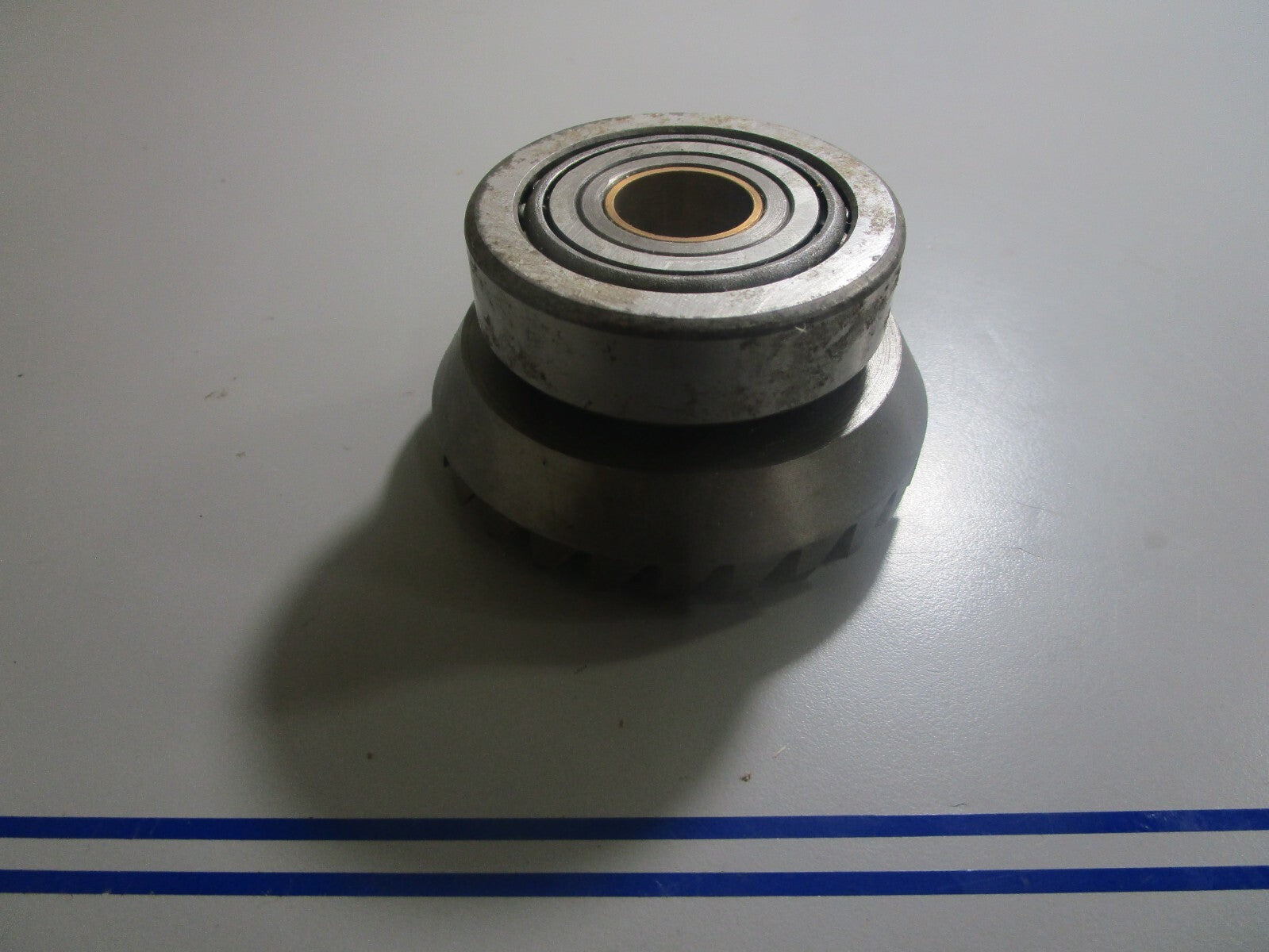 *NEW OEM* 0810 Mercury Force Front Gear AA321023