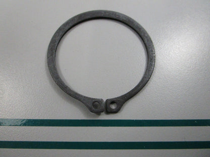 NEW OEM E52817 John Deere Snap Ring 0810