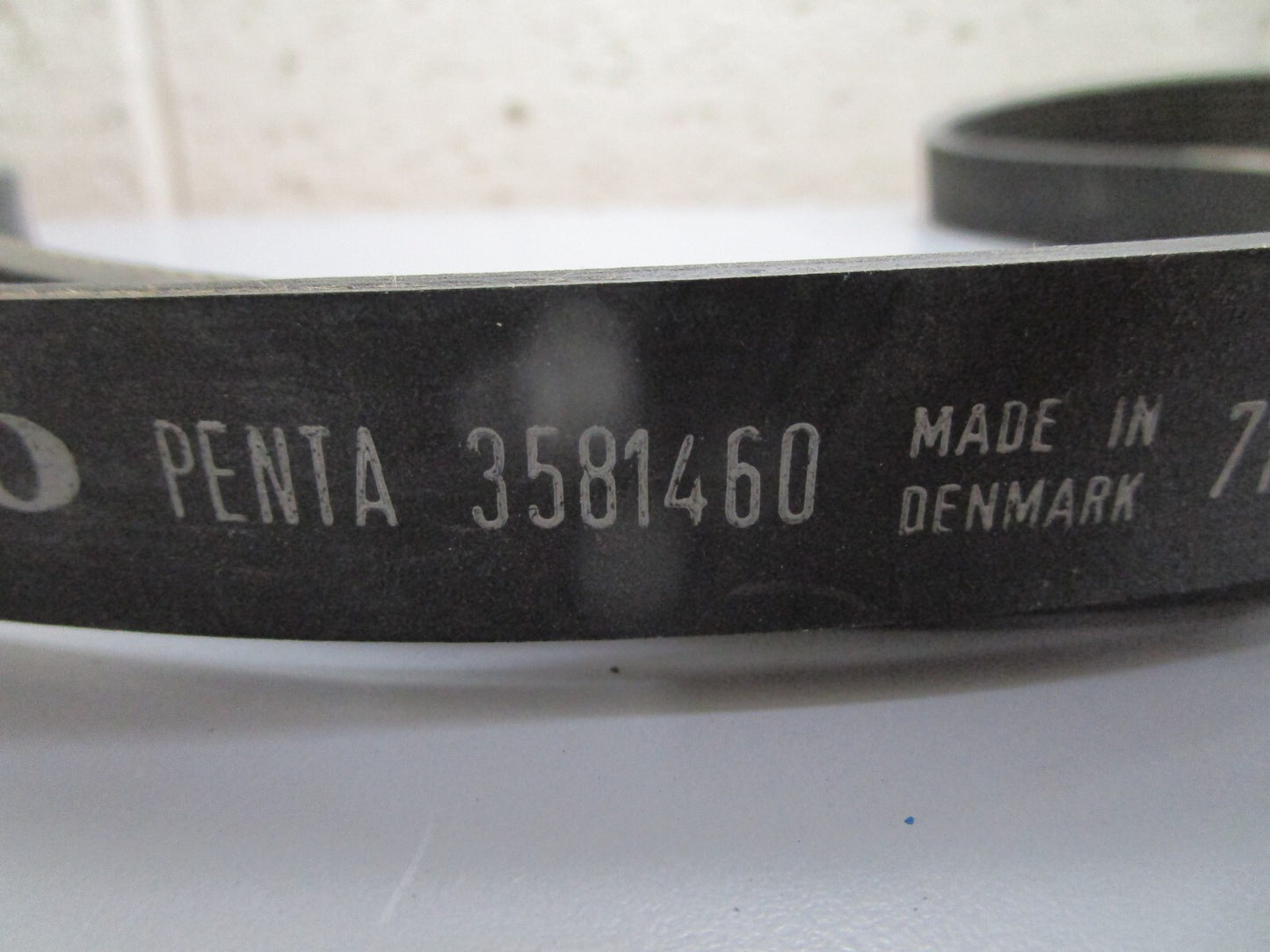 *NEW OEM* 0810 Volvo Penta Belt 3581460