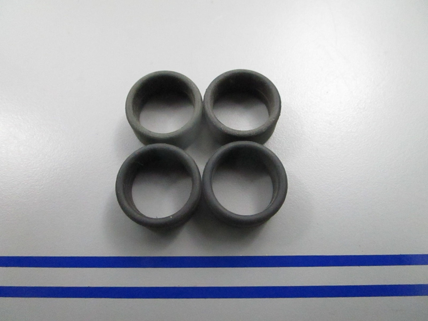 *NEW OEM* (LOT OF 4) 0810 Volvo Penta Seal Ring 430273