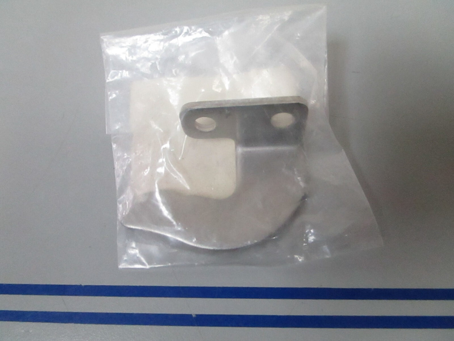 *NEW OEM* 0810 Tohatsu Cover Stay 353-67512-0 353675120