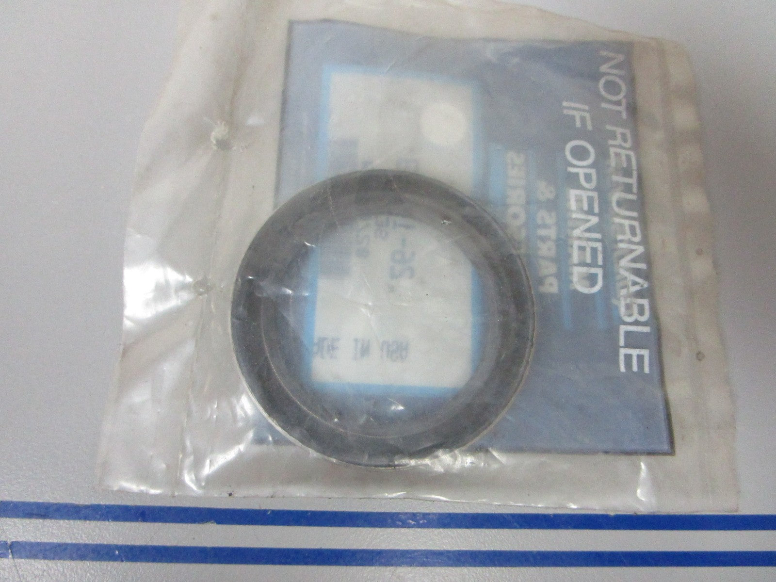 *NEW OEM* 0720 Mercury Quicksilver Seal 26-19473