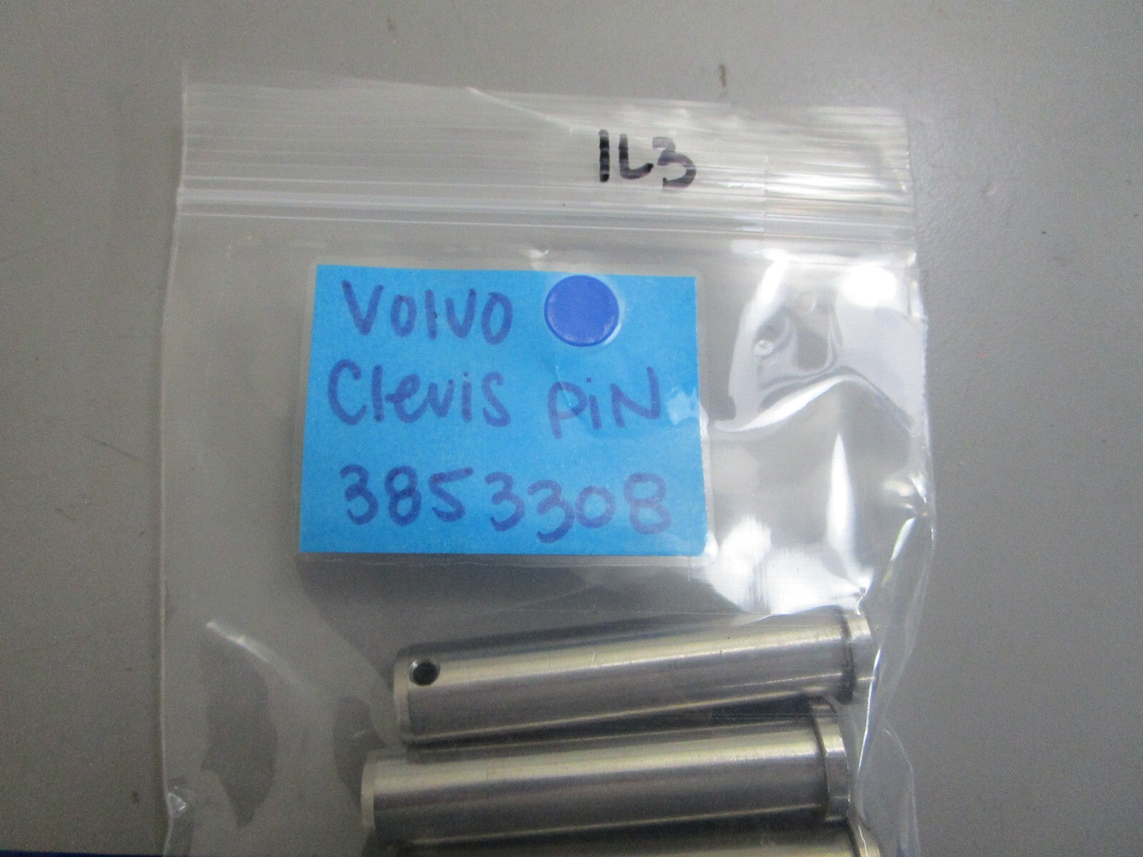 *NEW OEM* (LOT OF 3) 0810 Volvo Penta Clevis Pin 3853308