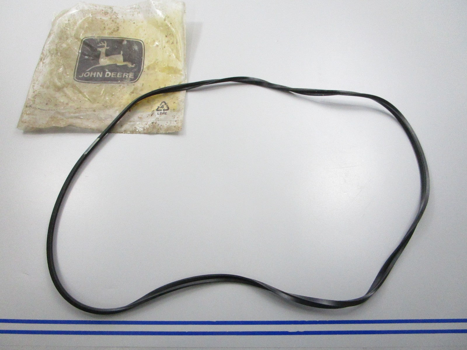 NEW OEM R64571 John Deere Oil Seal 0810