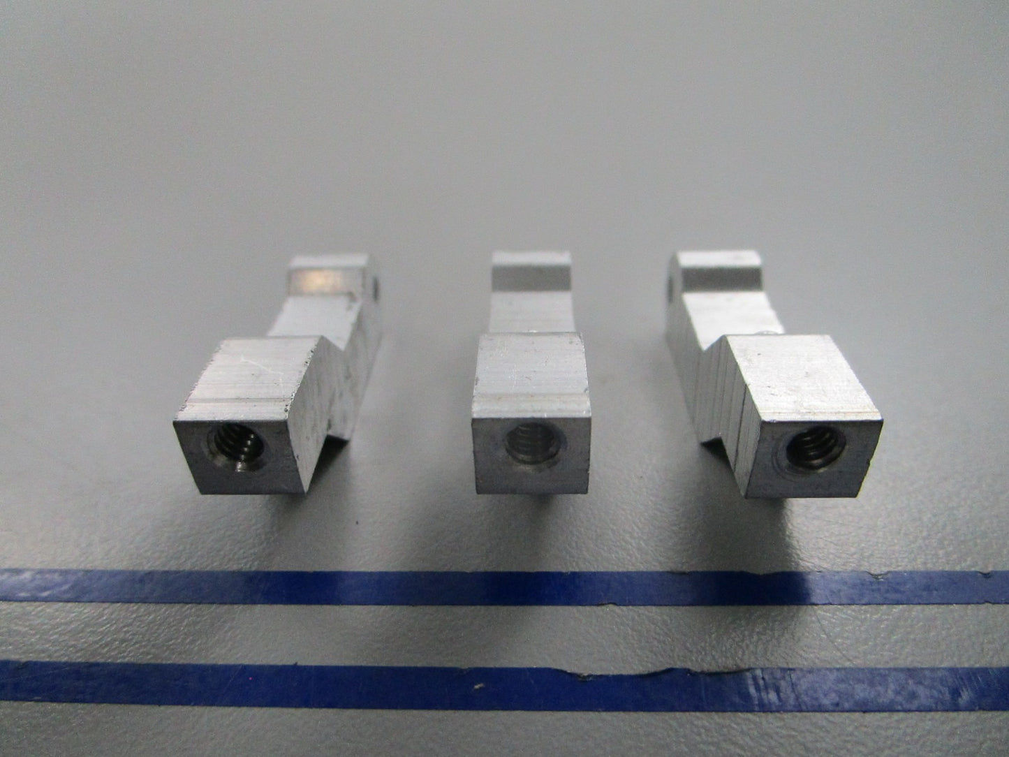 NEW OEM (LOT OF 3) 391-5085 Mercury Quicksilver Clamp 0810