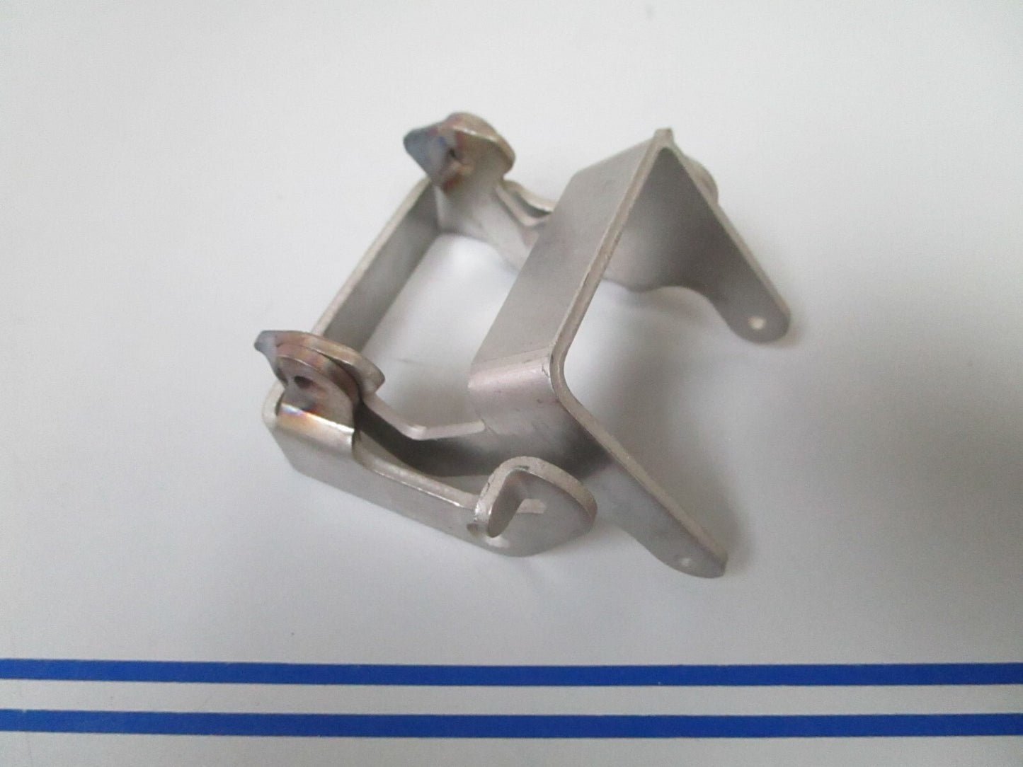 *NEW OEM* 0810 OMC Johnson Evinrude Lock Lever & Link 324580 324581