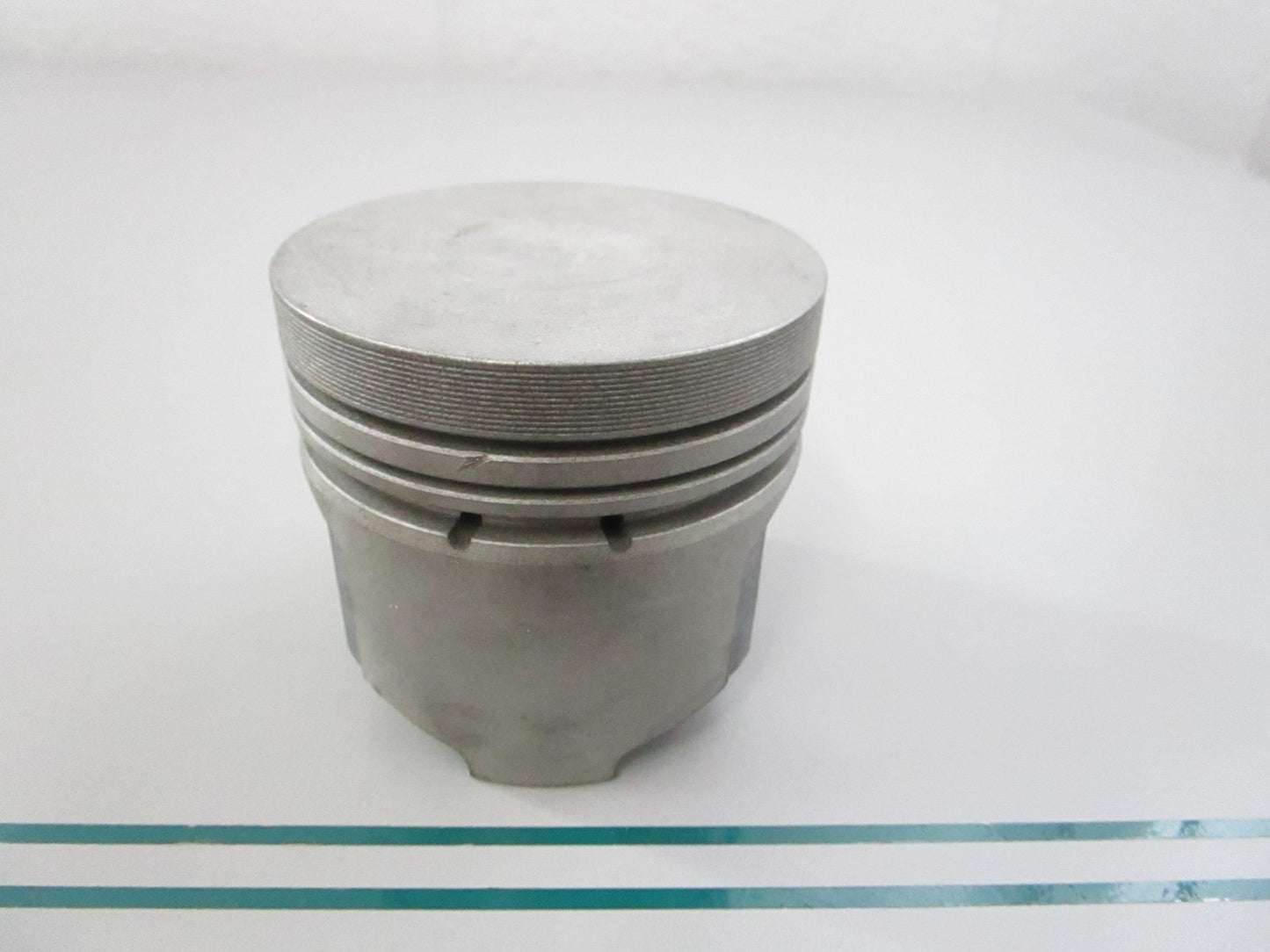 NEW OEM 185-2434 Onan Piston 0810