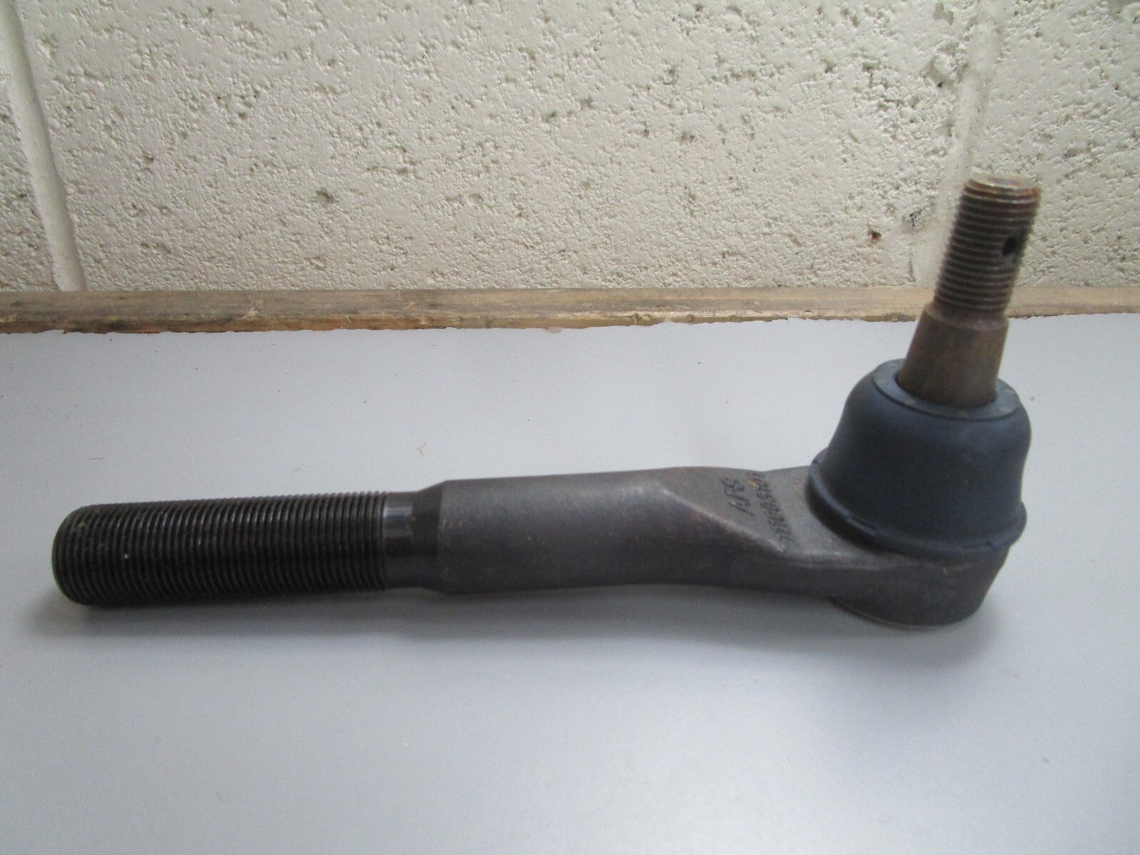 *NEW* 0820 NAPA Tie Rod End 269-3082