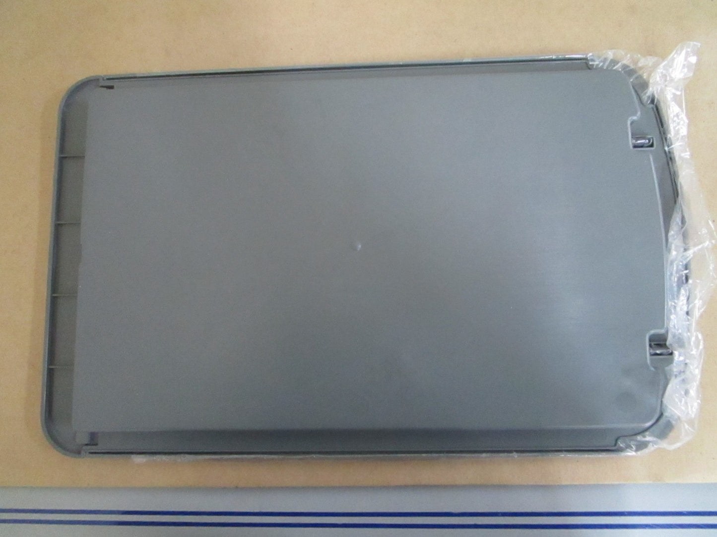 *NEW OEM* 0820 Bobcat Container 6719503