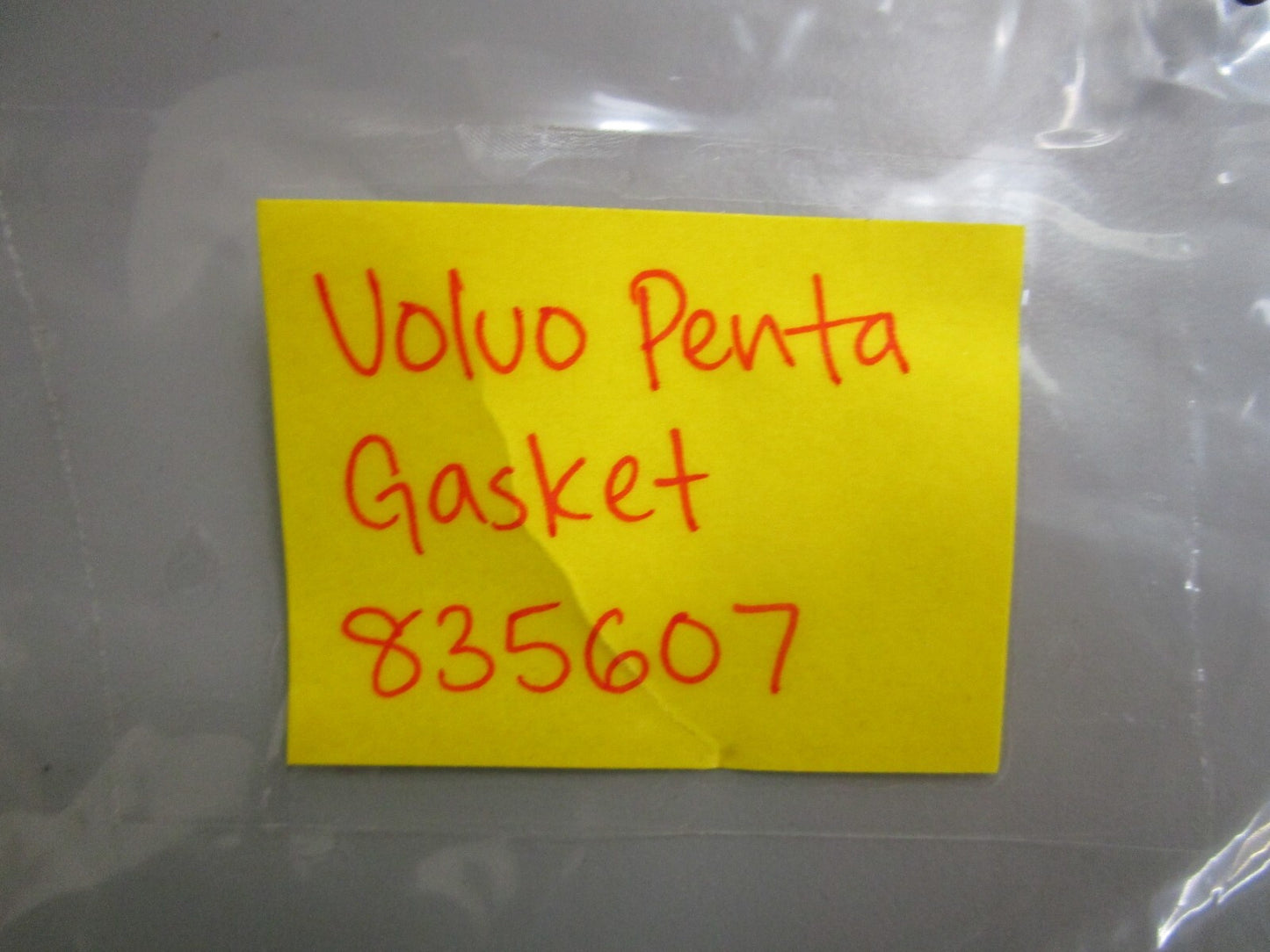 *NEW OEM* 0810 Volvo Penta Gasket 835607