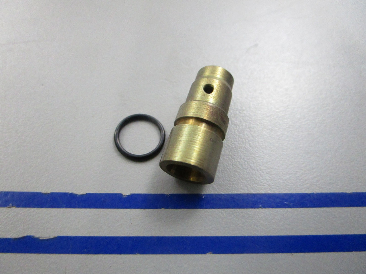 NEW OEM 391155 0391155 OMC Johnson Evinrude Seal & O-Ring Assembly 0810