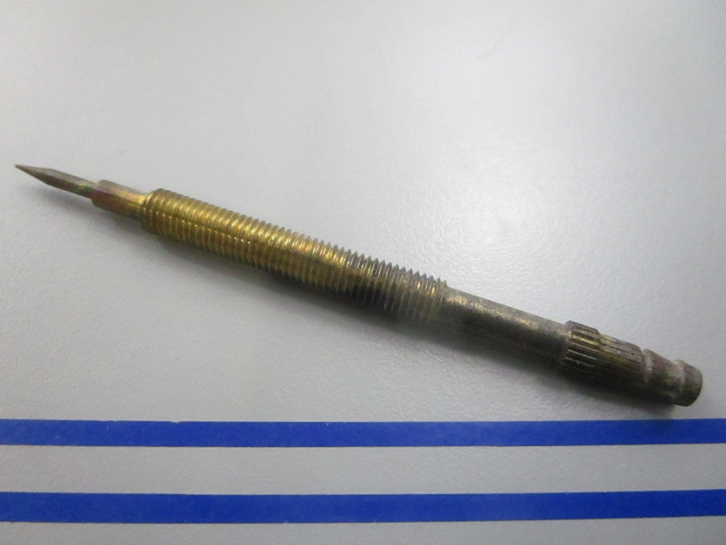 NEW OEM 314892 0314892 OMC Johnson Evinrude Needle Valve 0810