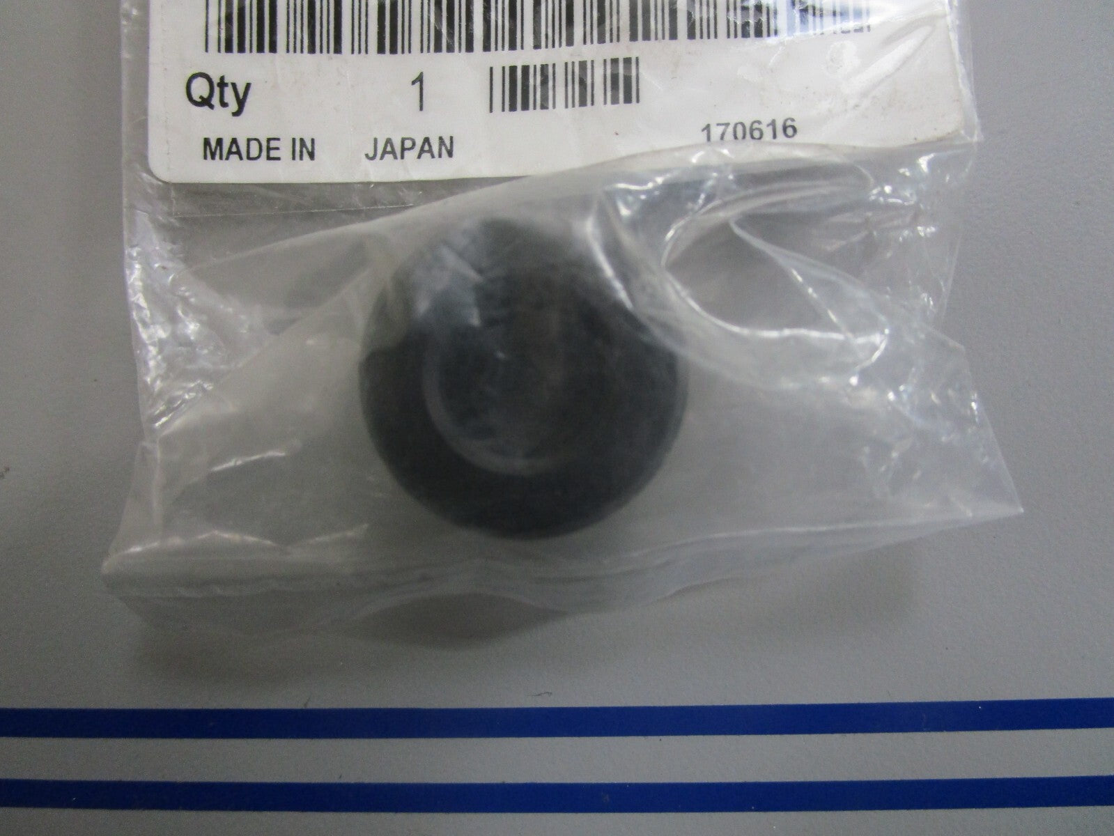 *NEW OEM* 0810 Tohatsu Upper Water Pipe Seal 3R0-65206-0 3R0652060