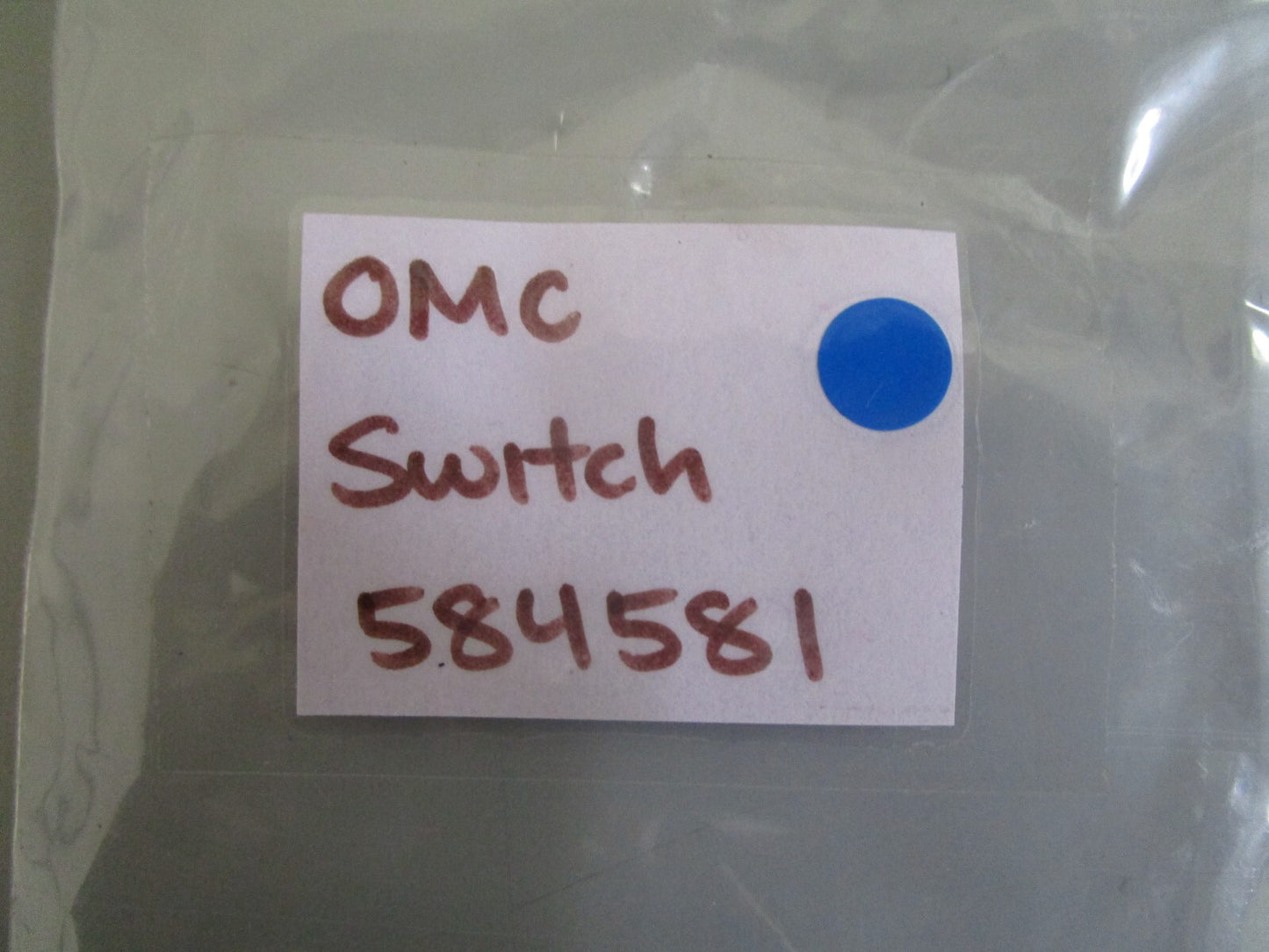 *NEW OEM* 0820 OMC Johnson Evinrude Switch 584581 0584581