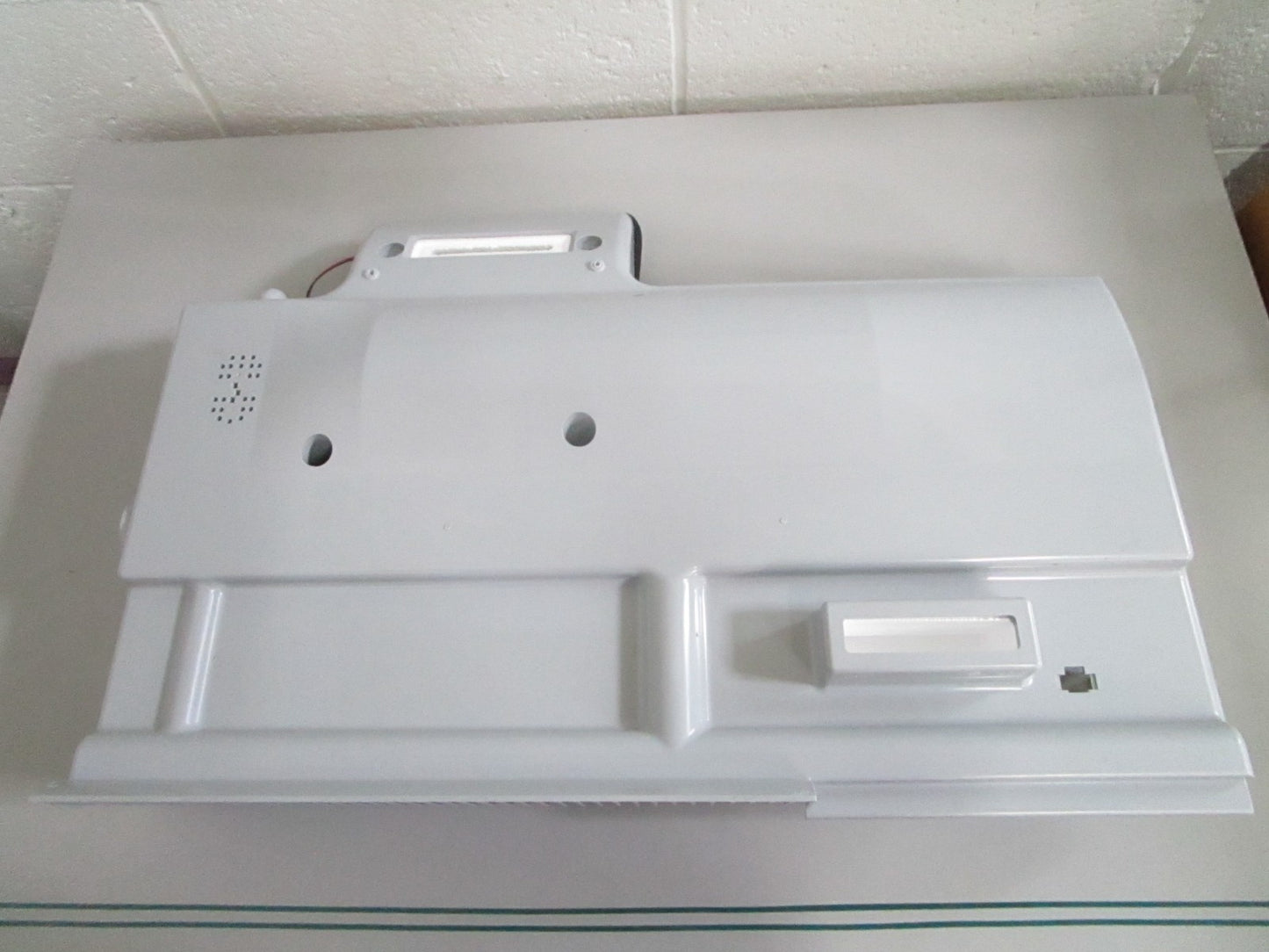 Whirlpool W11395558 Refrigerator Evaporator Fan Motor Cover Assy NEW OEM 0820