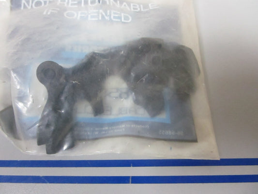 *NEW OEM* 0810 Mercury Quicksilver Lower Clamp 54-8506871