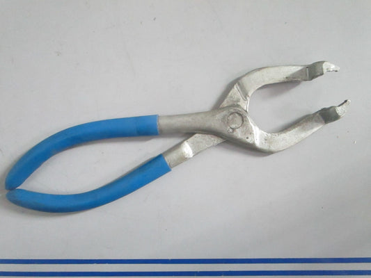 NEW OEM 9995026 Volvo Penta Pliers 0820